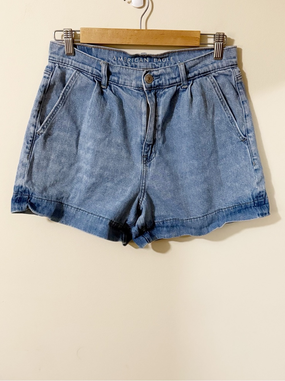 American Eagle Womens Mom Jean Shorts Size 6 Summer